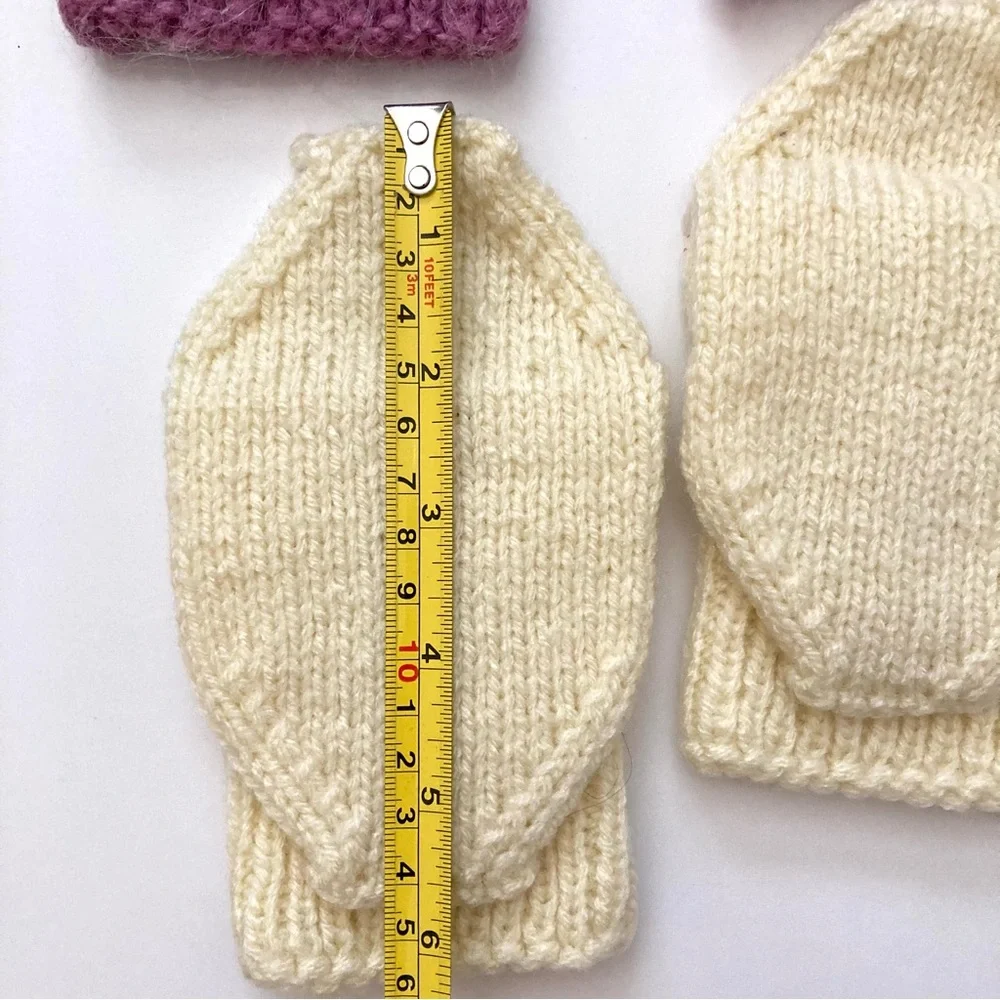 Handmade new knitted